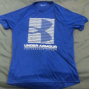 Men’s Under Armour work out shirt